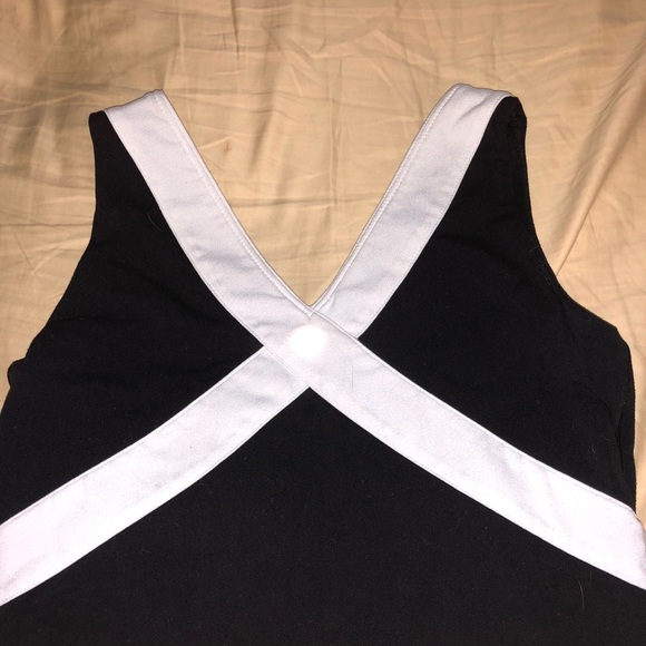 Lululemon workout tank - Picture 3 of 4